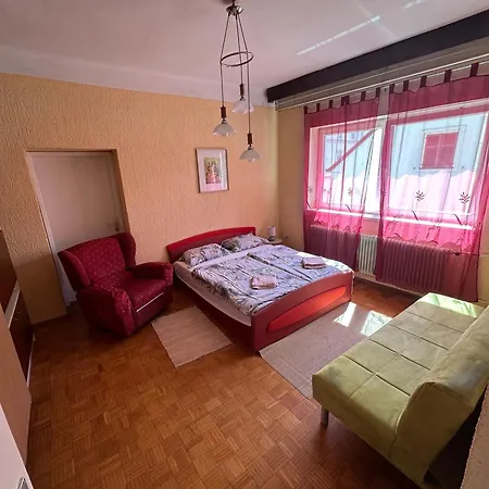 Apartma Pri Kosu *
